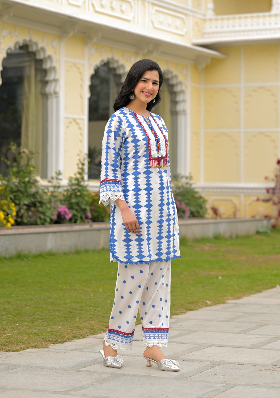 Super smart premium cotton lining cotton co ord with lace detailing