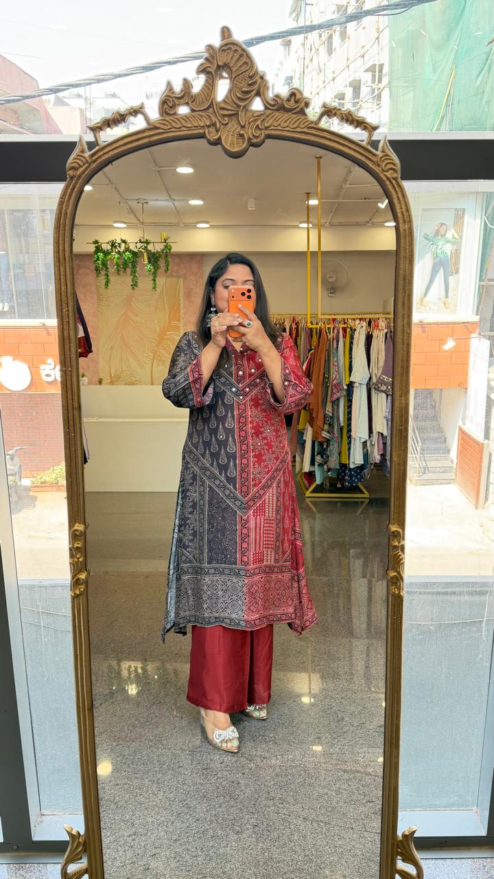 Super pretty premium crepe silk digital printed kurta pant