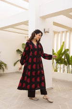 Super smart cotton polka dot kurta pant