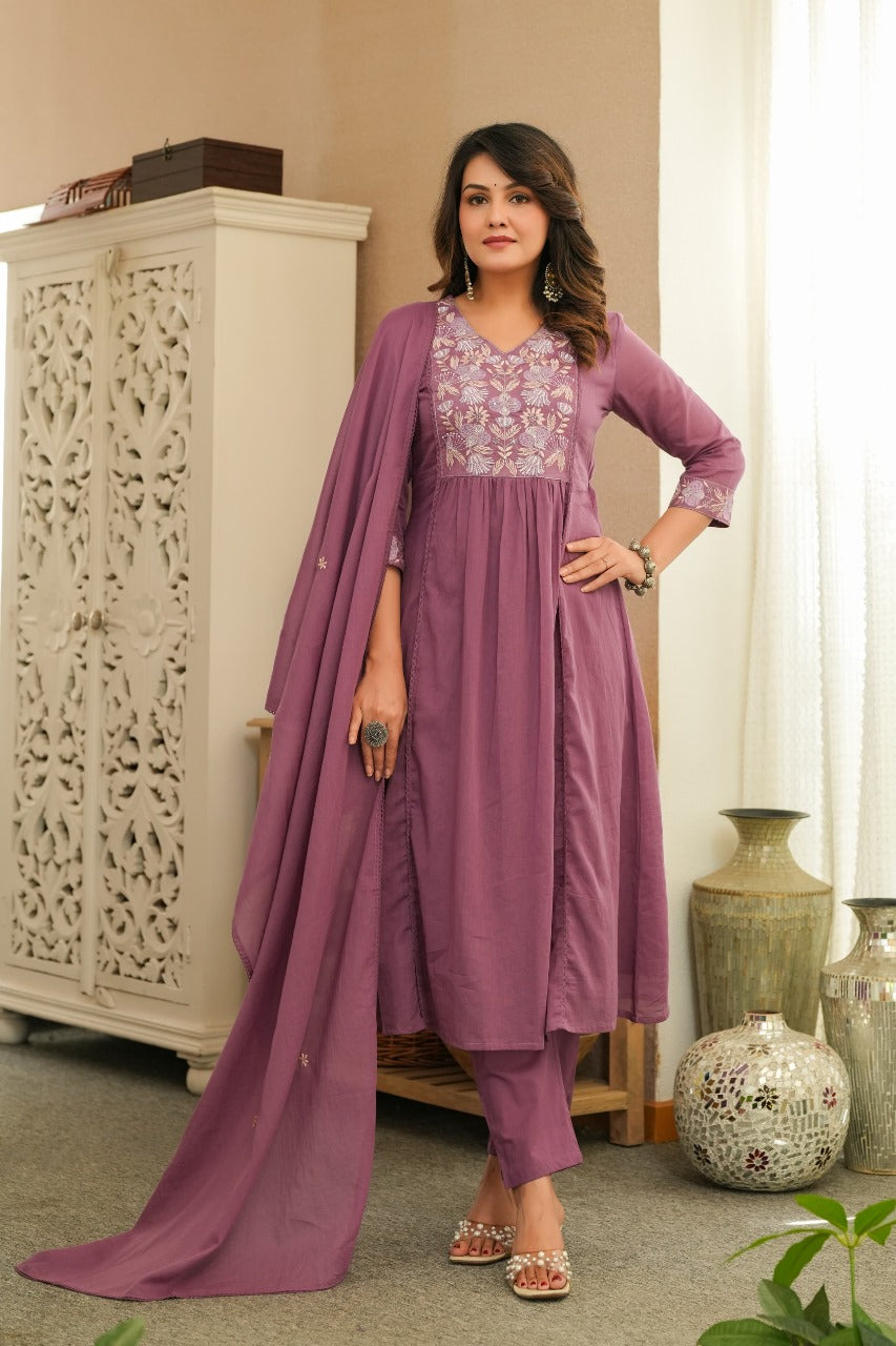 Pure Mul cotton lining embroidered suit set in onion pink