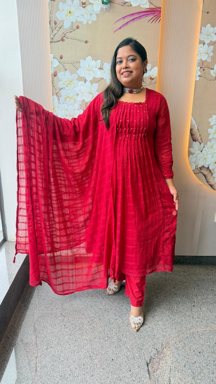 Super soft Kota checks lining suit set in red