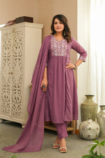 Pure Mul cotton lining embroidered suit set in onion pink