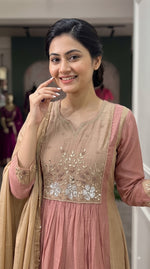 Pretty Mul chanderi with handwork and onion pink