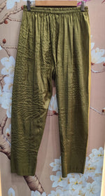 Premium chinon full suit set in green with gotta detailing
