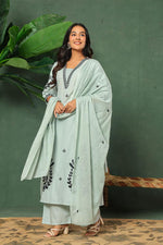 Cotton applique suit set in green