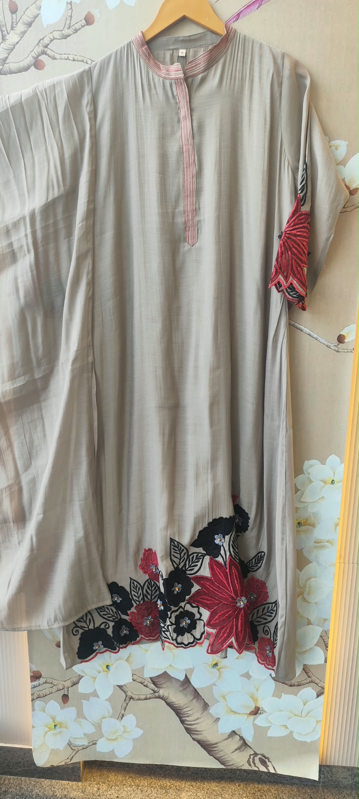 Mul chanderi applique suit set