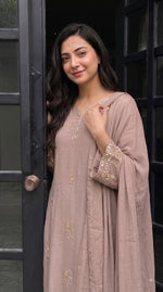 Super pretty handwork chinon suit set