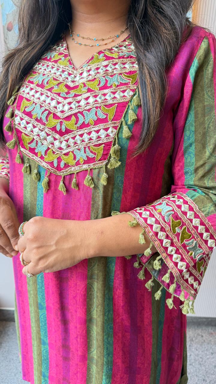 Pure Mul silk with gotta detailing Farsi salwar
