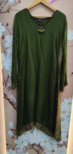 Premium chinon full suit set in green with gotta detailing