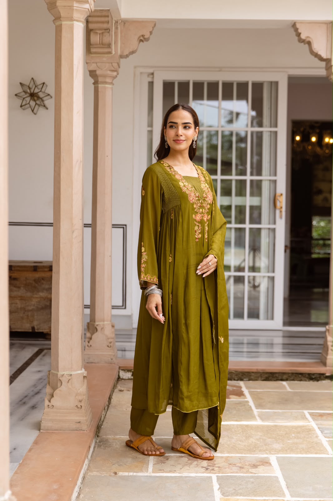 Pretty Modale embroidered suit set in olive with Mul lining