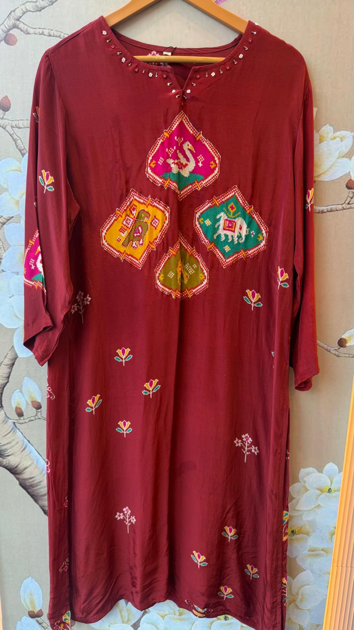 Pure crepe Patola print in contrast suit set in red