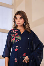 Pure Mul cotton embroidered suit set in blue