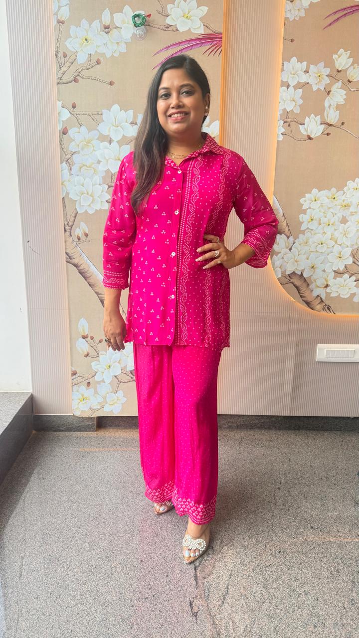 Gorgeous Rani pink bandhanicrepe co ord