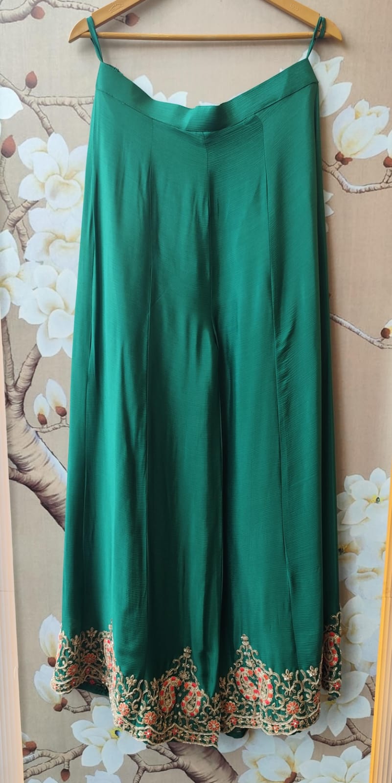 Emerald green heavy plazzo pant suit set with intricate detailing