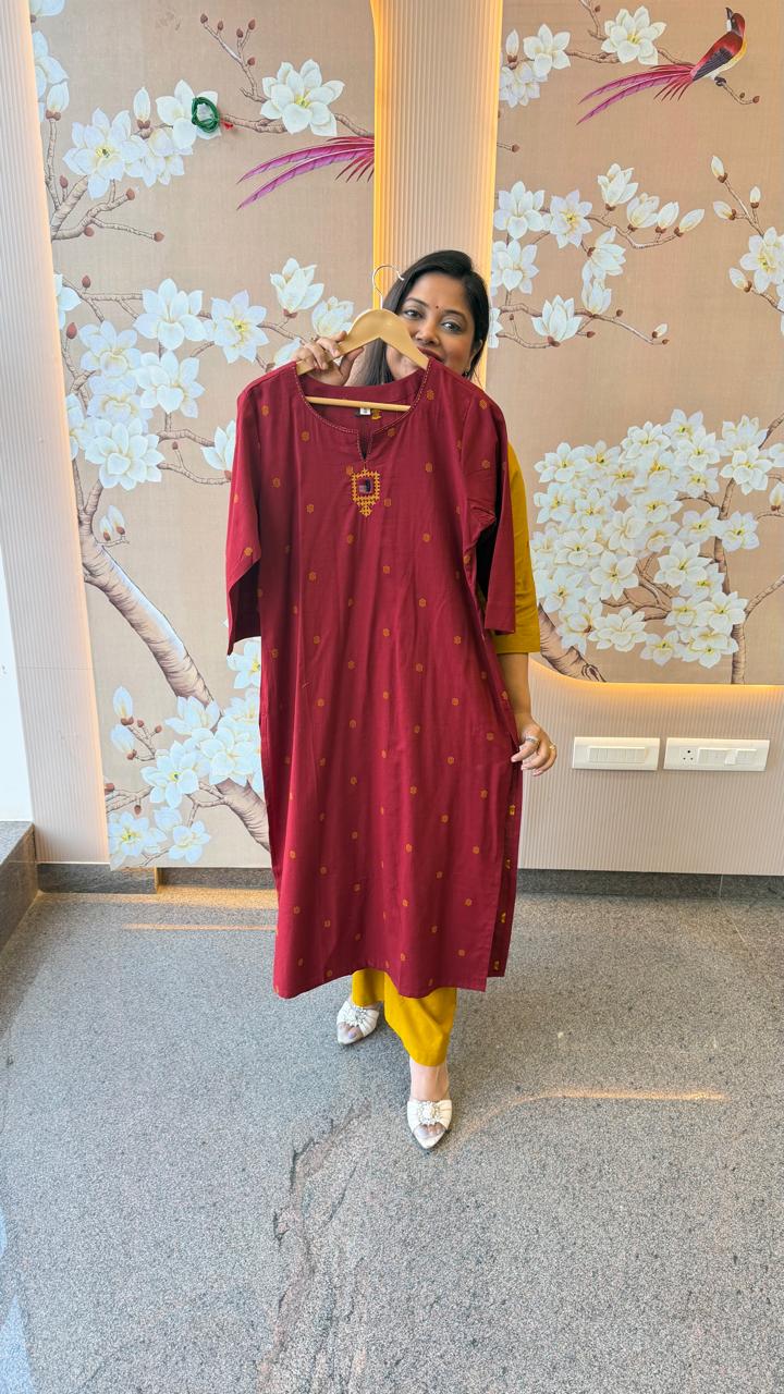 Pretty cotton embroidered kurta pant with mirror work in red