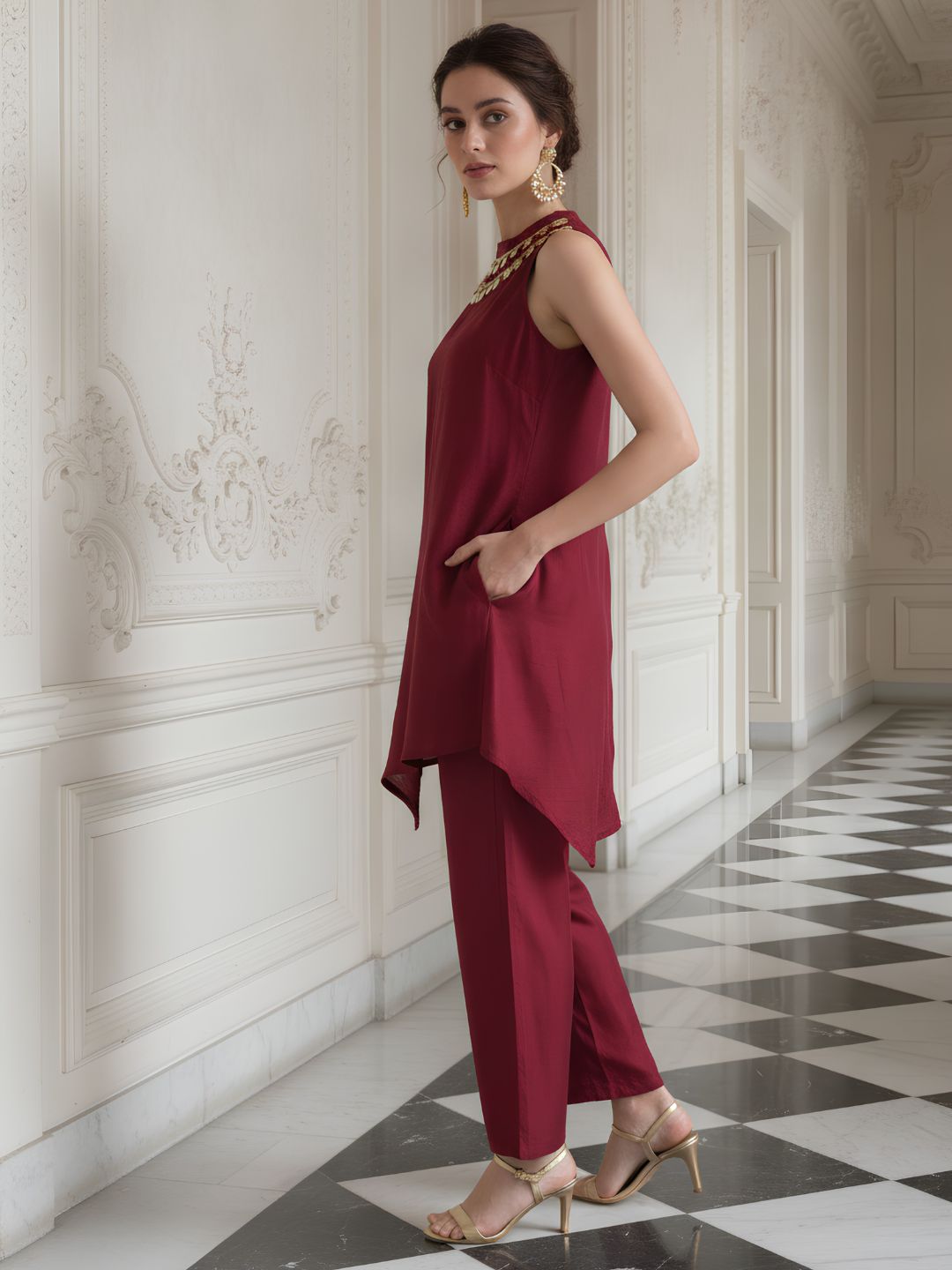 Super smart sleeveless designer maroon silk Co ord