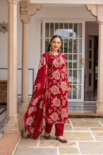 Pretty Modale red floral suit set in redPretty Modale red floral suit set in red
