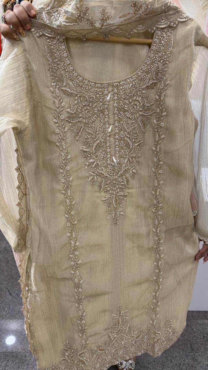Premium handwork detailing suit set in salsa tissue in cream (loose fit )