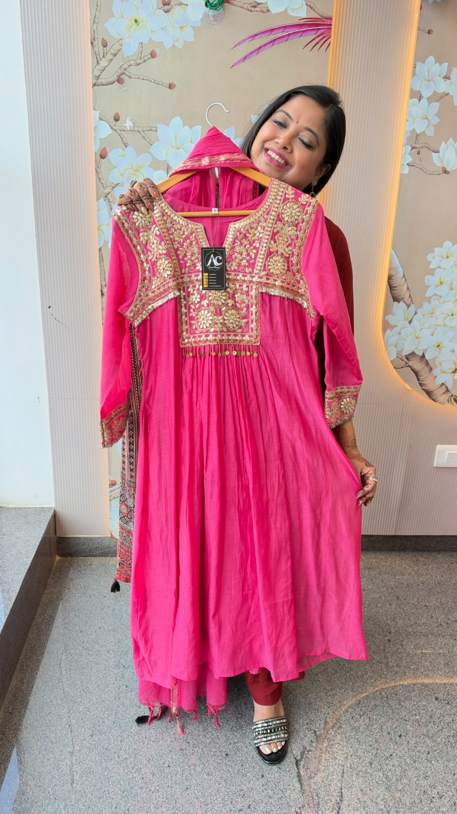 Super premium gotta detailing Mul chanderisuit in pink