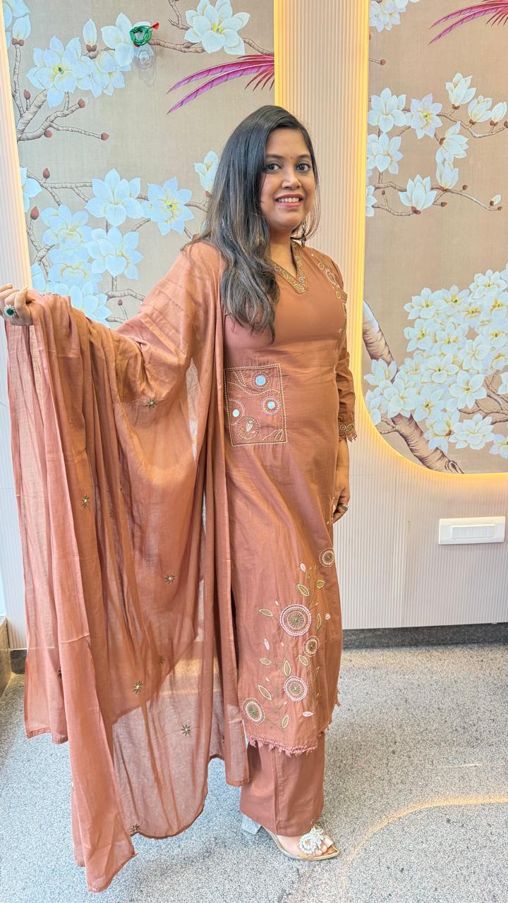 Pure cotton embroidered real mirror detailing in brown