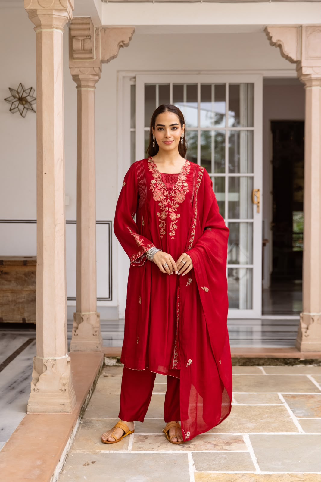 Pretty Modale embroidered suit set in red with Mul lining