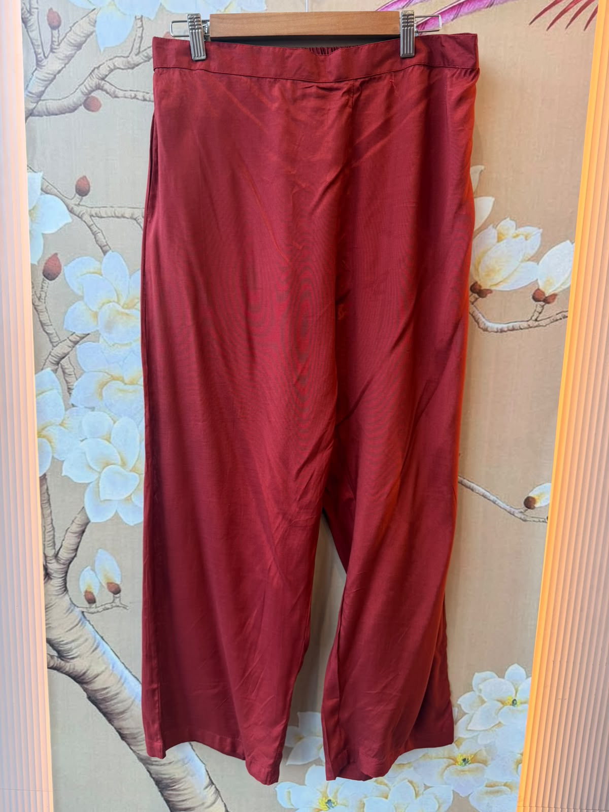 Pure crepe Patola print in contrast suit set in red