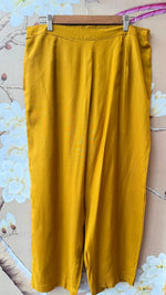 Fully weave Patola silk suit set with lining (true to size )in yellow n pink