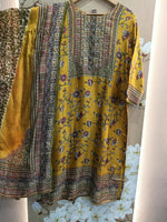 Russian silk pretty Kalamkari suit set in yellow