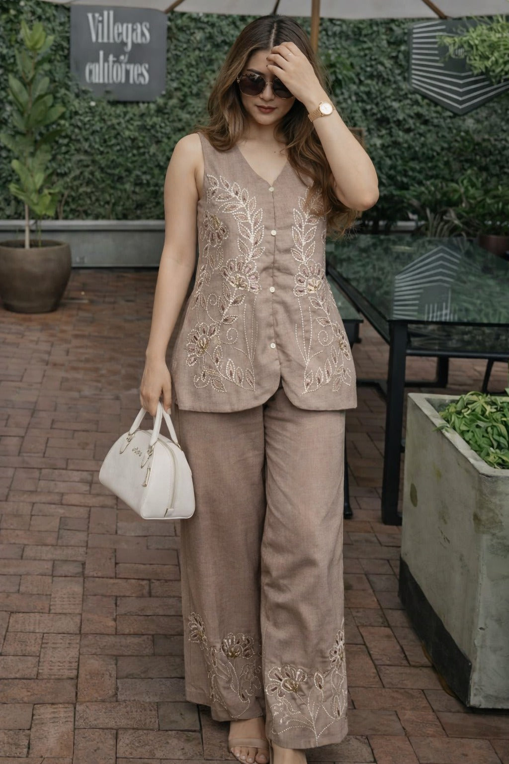 Linen with lining embroidered vest jacket set