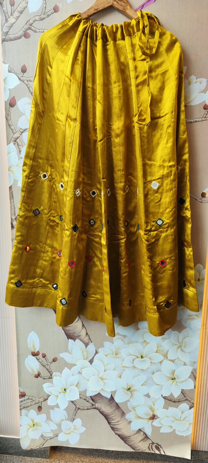 Gaji silk real mirror skirt in yellow