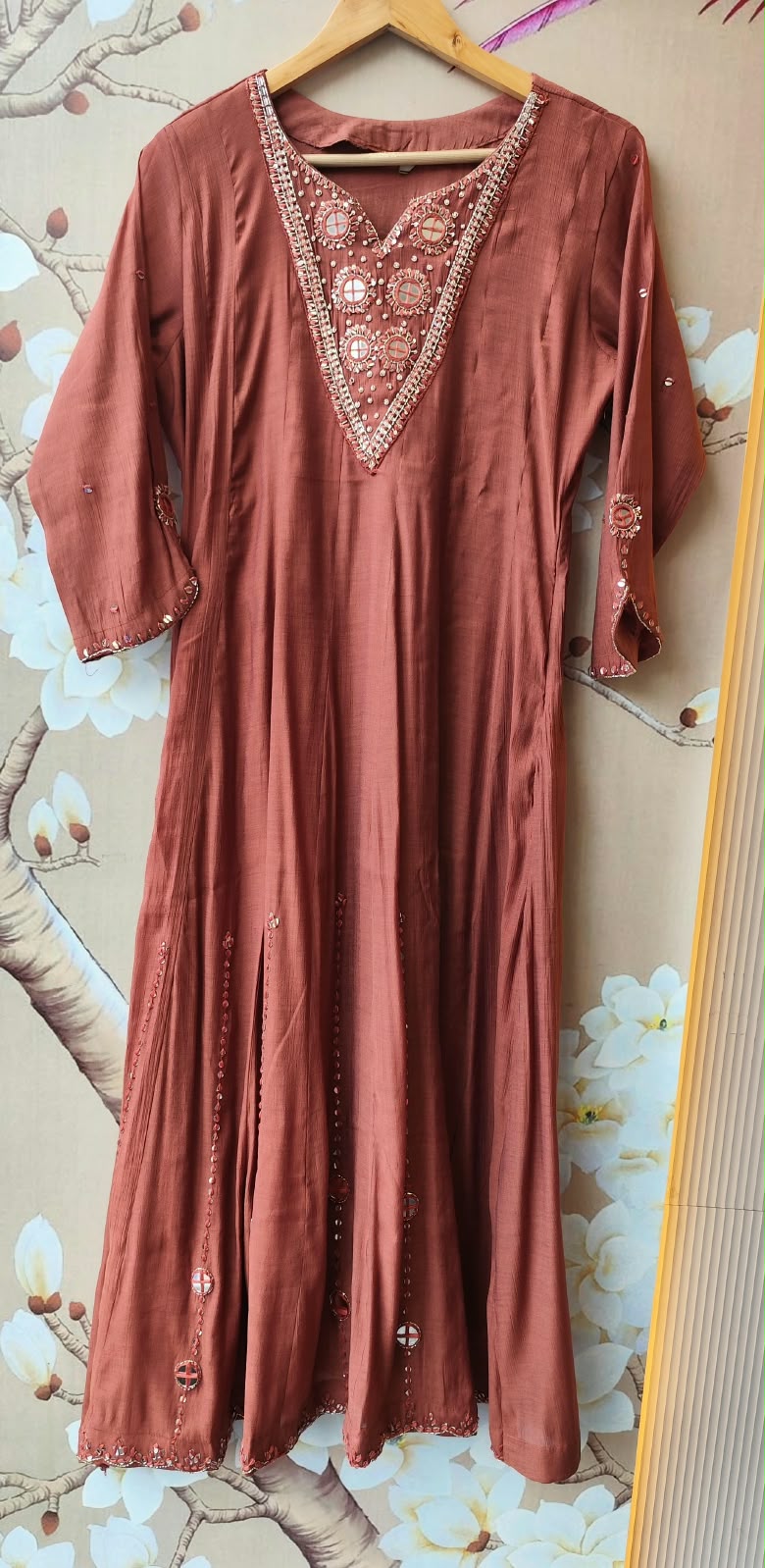 Pretty mulchanderi real mirror suit set in peach