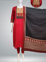 Your favourite is back in stock !! Bestselling handloom cotton suit set is now available in red colour