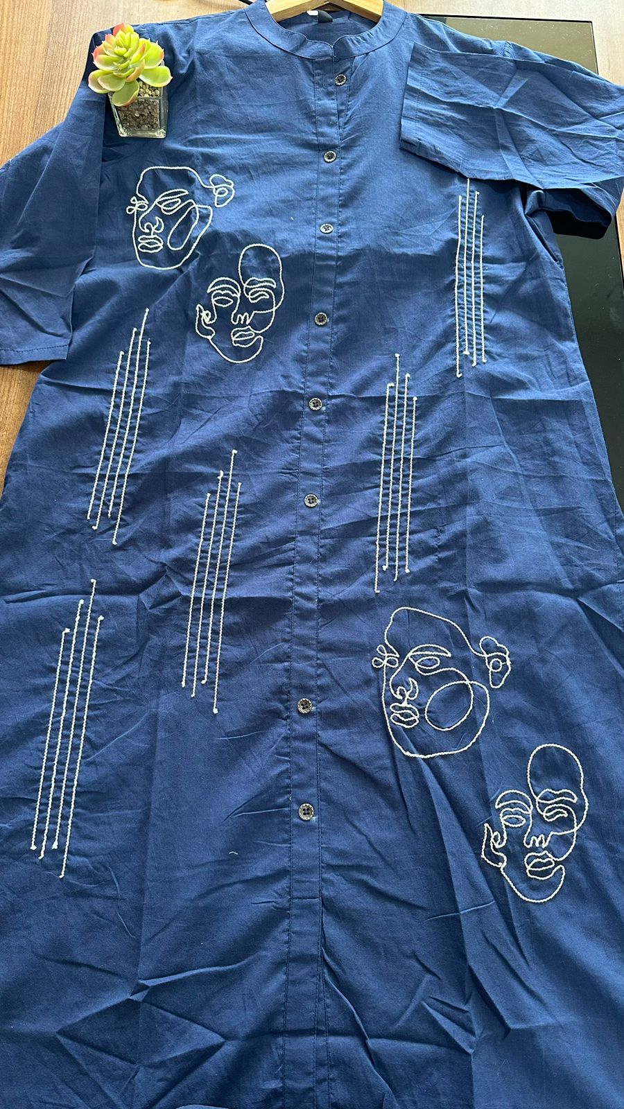 Super stylish n elegant pure cotton embroidered kurta pant