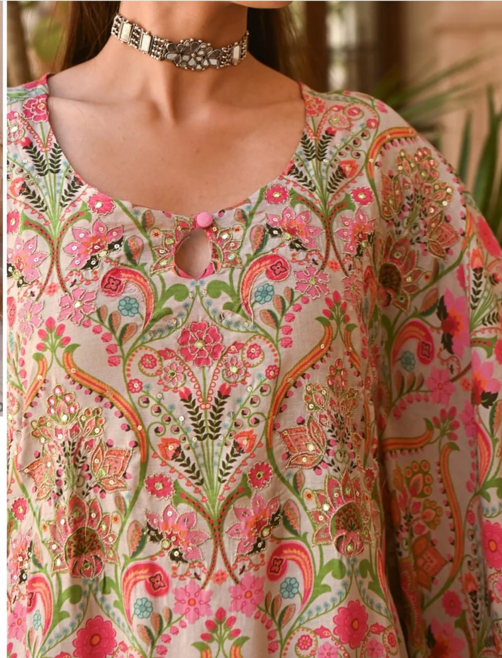Stunning and stylish pure muslin silk kaftan