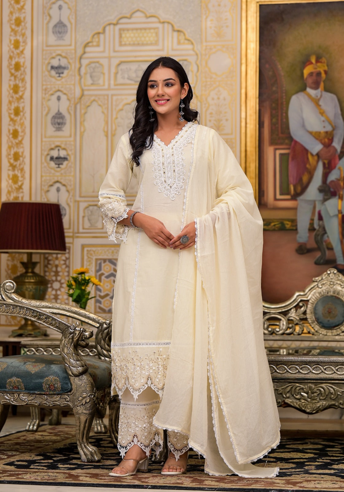 Timeless beauty ! A pure elegance ! Super beautiful n pretty cotton suit set with intricate detailing