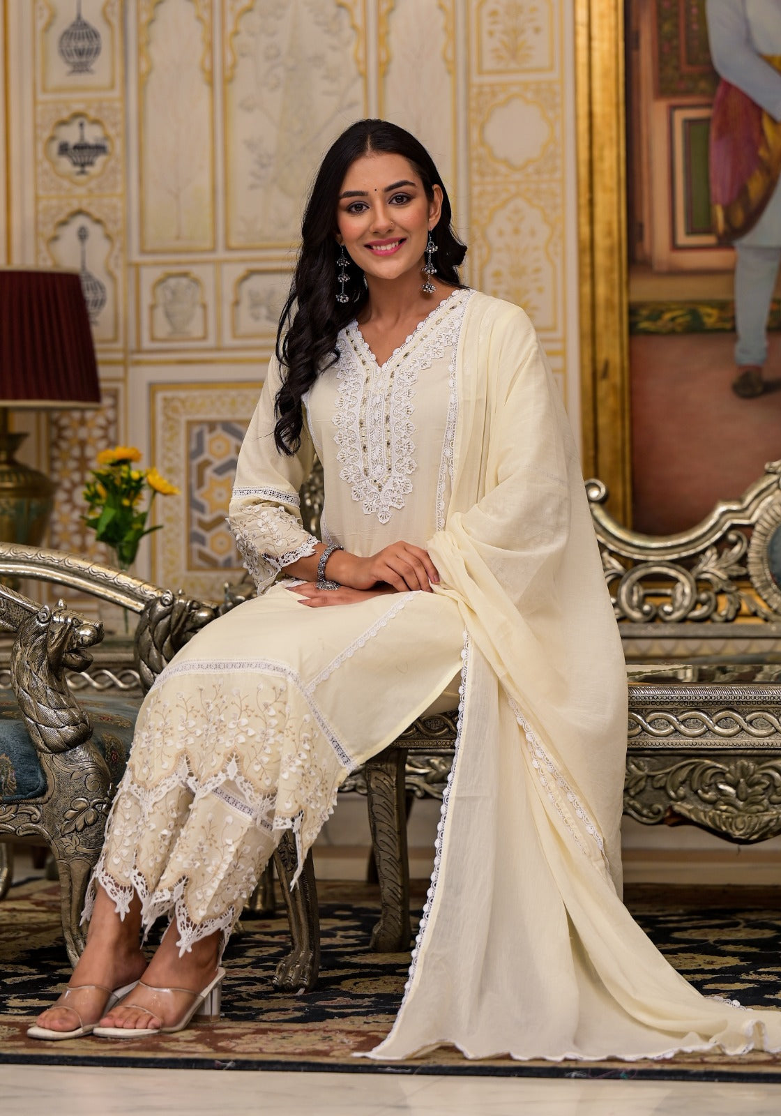 Timeless beauty ! A pure elegance ! Super beautiful n pretty cotton suit set with intricate detailing