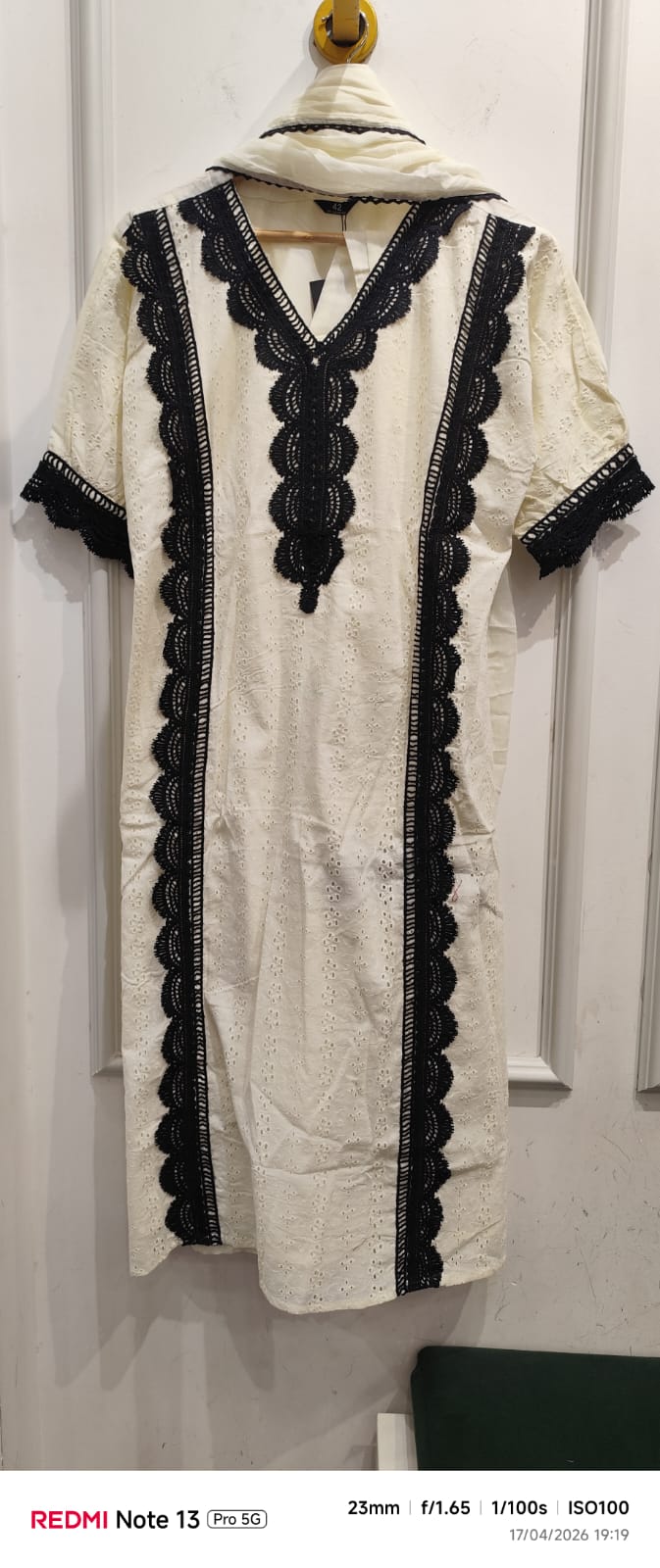 Premium cotton shifli full suit set with lining and lace detailing