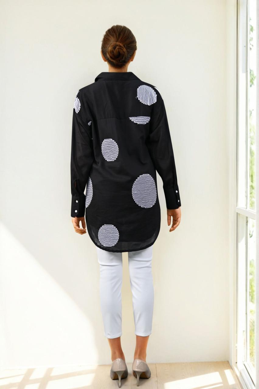 Pretty Mul cotton embroidered lining high low shirt