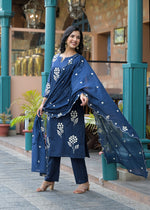 Pure cotton embroidery suit set in blue