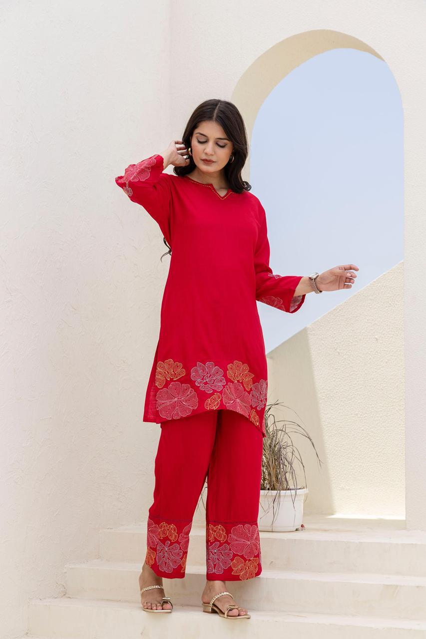 Red embroidered designer cotton co ord