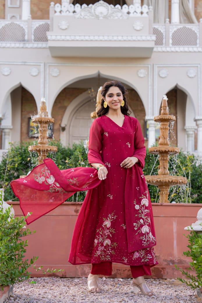 Wow embroidery Mul Chanderi suit set!!