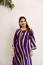Super pretty slub cotton stripes design with four pocket kurta pant in purple