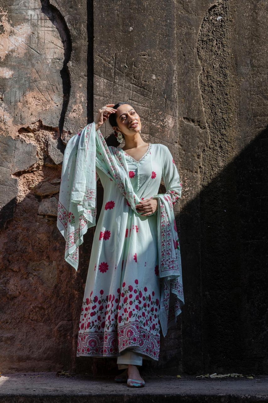 Wow cotton shoulder Anarkali suit set in pista