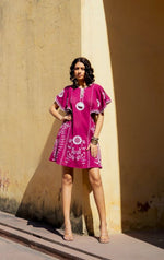 Embroidered cotton vacation dress in pink