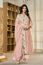 Premium Mul Chanderi appliqué work suit set in pink