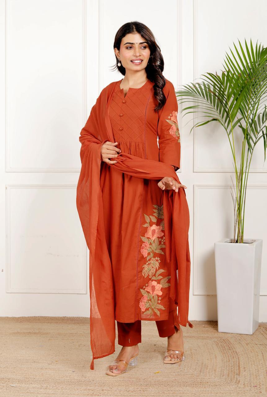 Pretty premium cotton embroidered full set