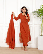 Pretty premium cotton embroidered full set