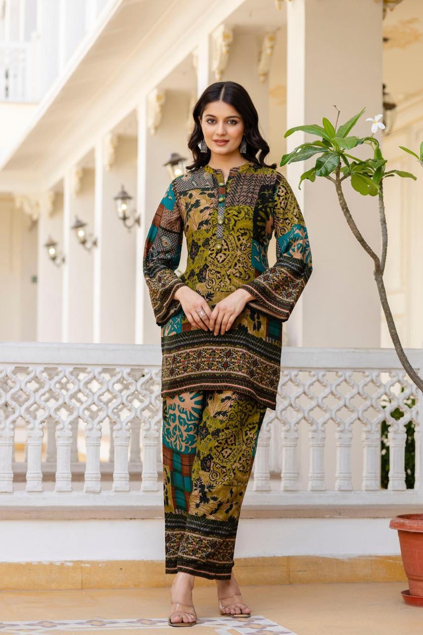 Premium rayon stylish co ord set in green n blue