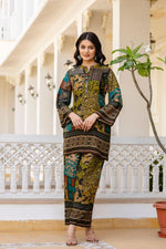 Premium rayon stylish co ord set in green n blue