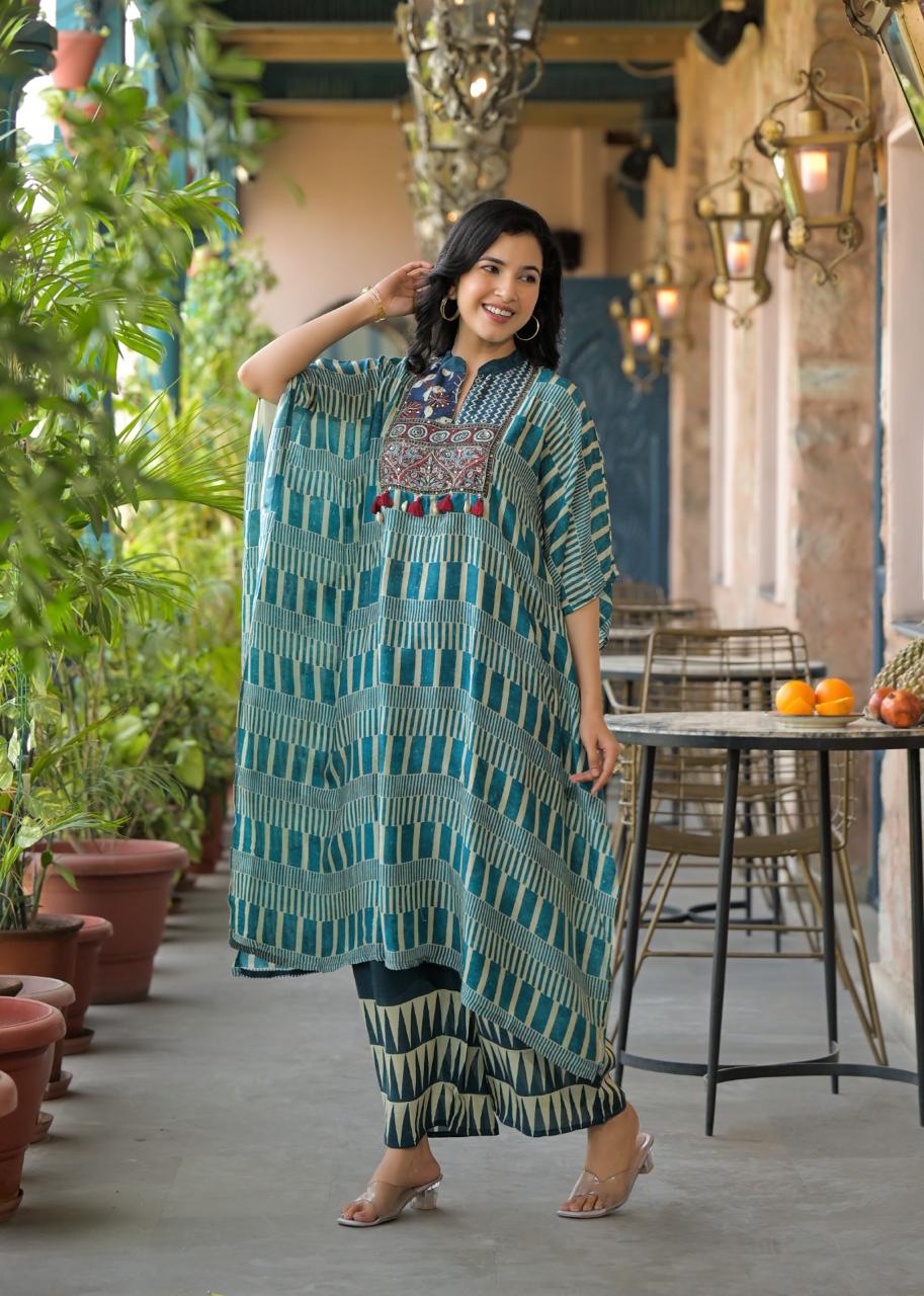 Pure Mul silk stylish kaftan set